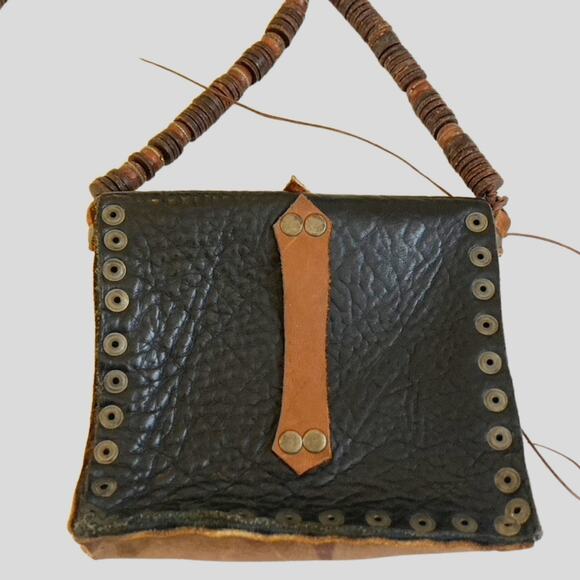 Vintage 1960s–70s Southwest Leather Crossbody Bag w/ Buffalo Nickel Closure - Picture 10 of 12